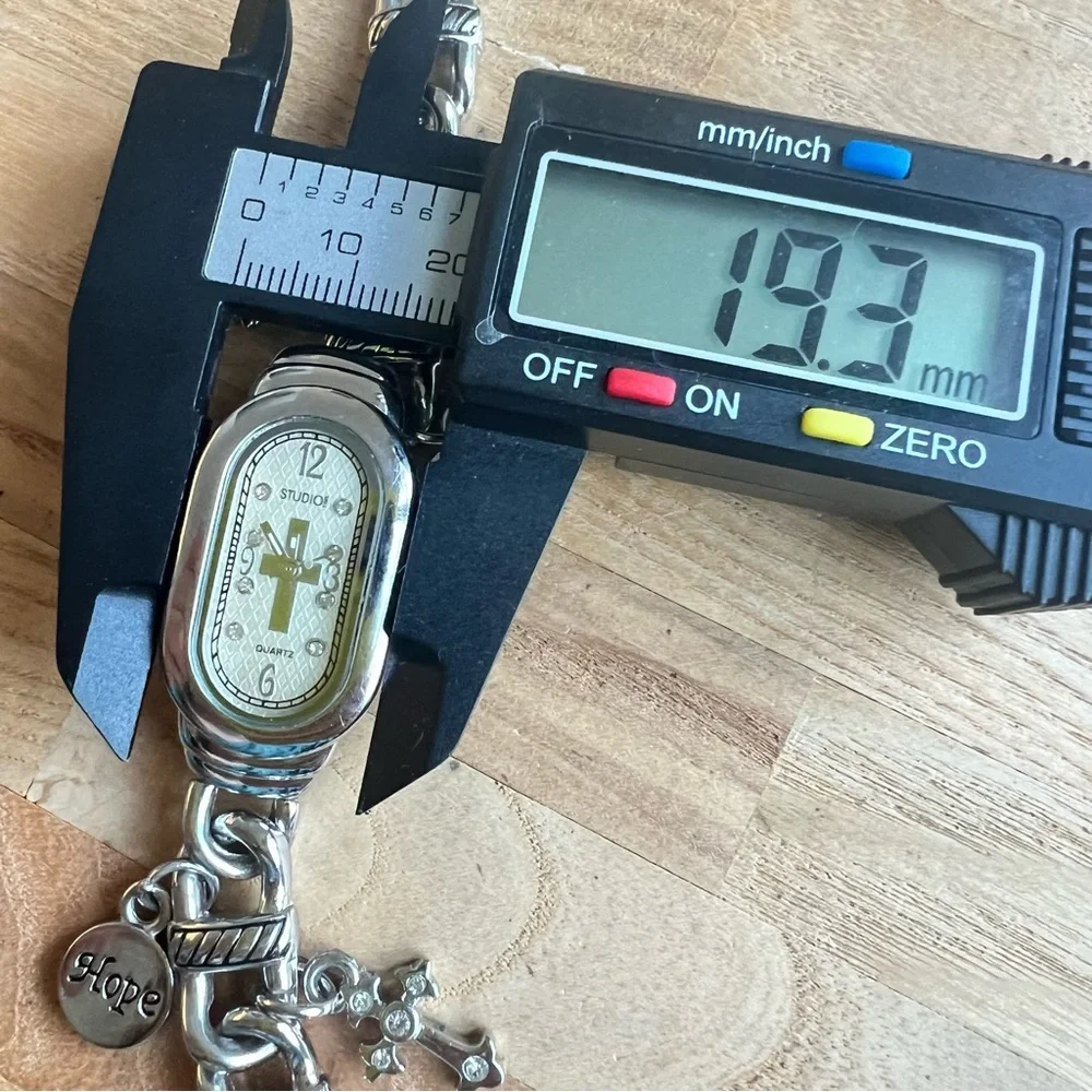 Studio time ladies Christian hope and faith charm bracelet watch NEW BATTERY
